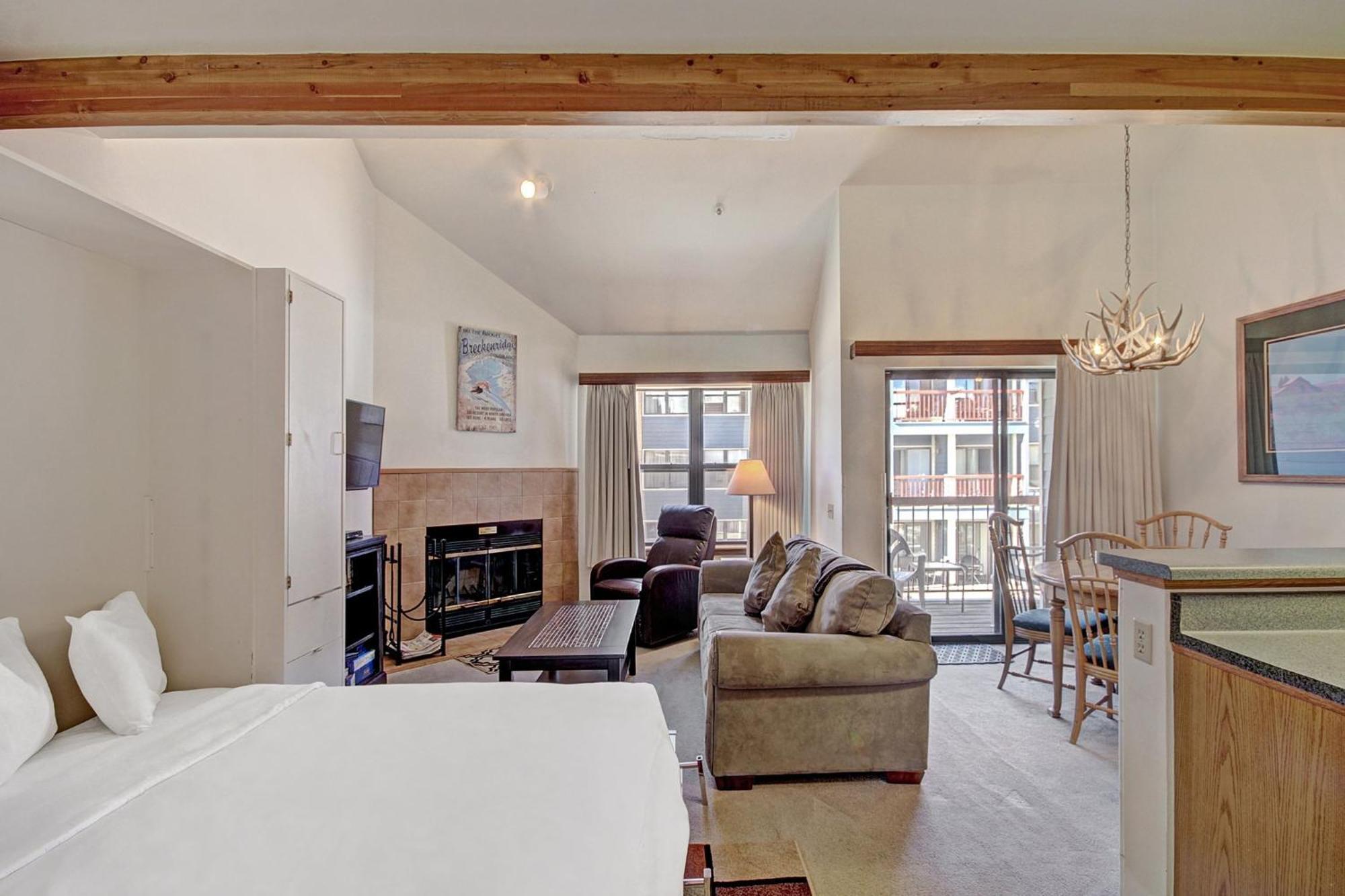 River Mountain Lodge By Breckenridge Hospitality ภายนอก รูปภาพ